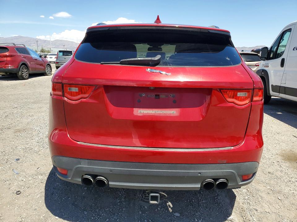 Photo 6 from auction – 2017 JAGUAR F-PACE with VIN SADCL2BV4HA887606