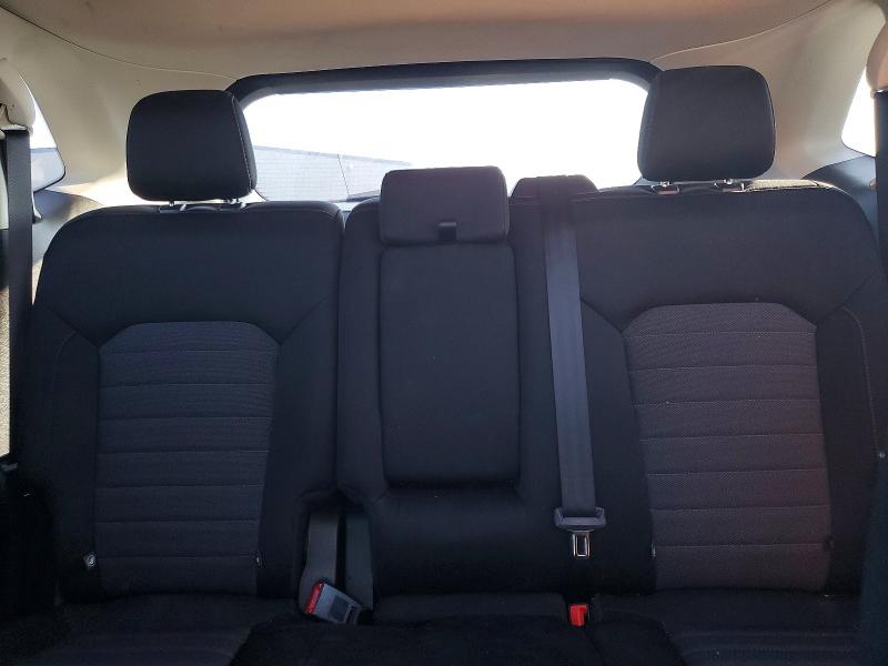 Photo 10 from auction – 2019 FORD EDGE with VIN 2FMPK3G9XKBB89364