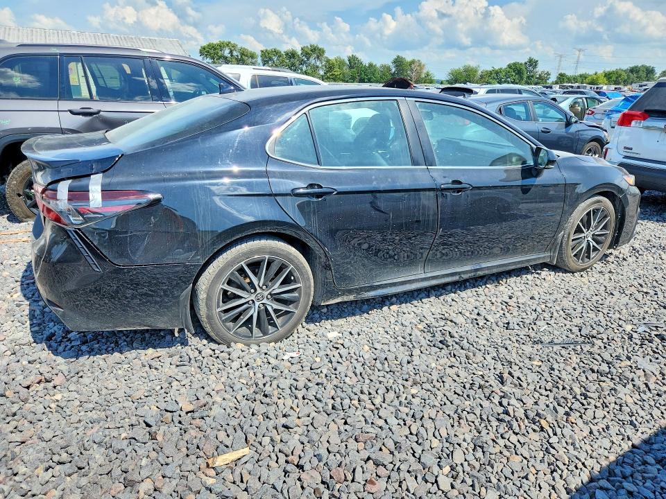 Photo 3 from auction – 2023 TOYOTA CAMRY HYBRID with VIN 4T1G31AK5PU609515