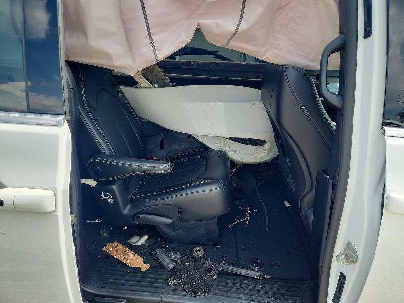 Photo 11 from auction – 2025 CHRYSLER VOYAGER with VIN 2C4RC1CG0SR500374