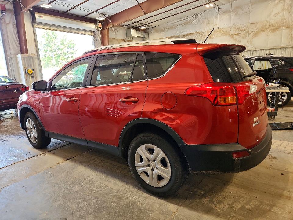 Photo 2 from auction – 2014 TOYOTA RAV4 with VIN JTMBFREV3ED051153
