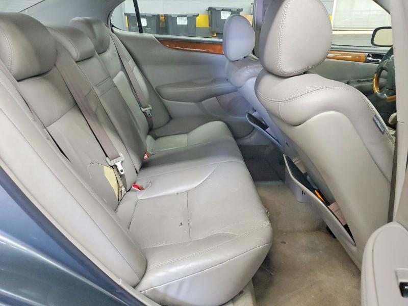 Photo 10 from auction – 2005 LEXUS ES with VIN JTHBA30GX55126735