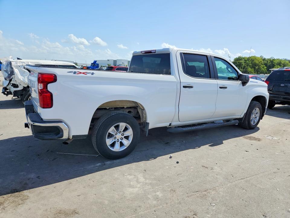 Photo 3 from auction – 2019 CHEVROLET SILVERADO with VIN 3GCPYAEH5KG170722