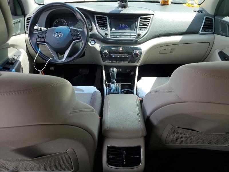 Photo 8 from auction – 2017 HYUNDAI TUCSON with VIN KM8J3CA27HU274339