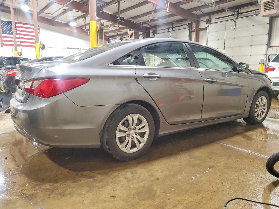 صورة رقم 3 من المزاد - 2012 HYUNDAI SONATA مع VIN 5NPEB4AC1CH427923