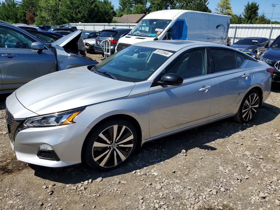 Photo 1 from auction – 2020 NISSAN ALTIMA with VIN 1N4BL4CW9LN323452