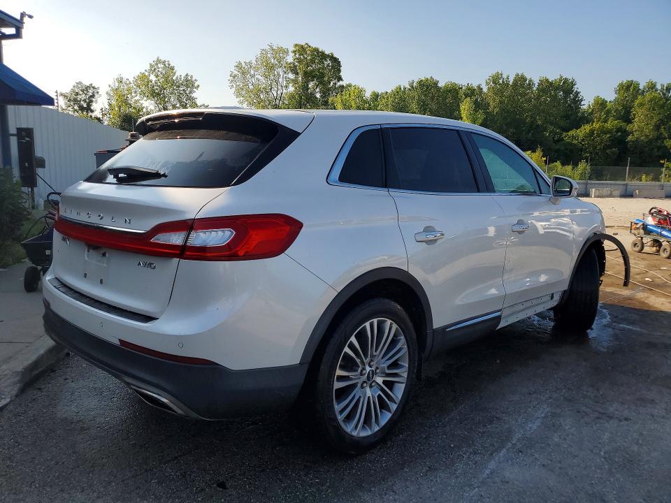Photo 3 from auction – 2018 LINCOLN MKX with VIN 2LMPJ8LR7JBL30433