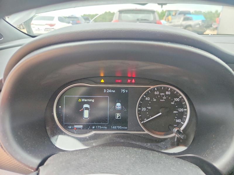 Photo 9 from auction – 2019 NISSAN KICKS with VIN 3N1CP5CU0KL560372