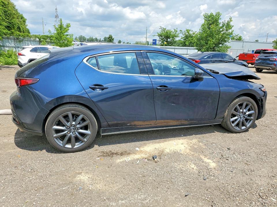 Photo 3 from auction – 2023 MAZDA 3 with VIN JM1BPBMM4P1606287