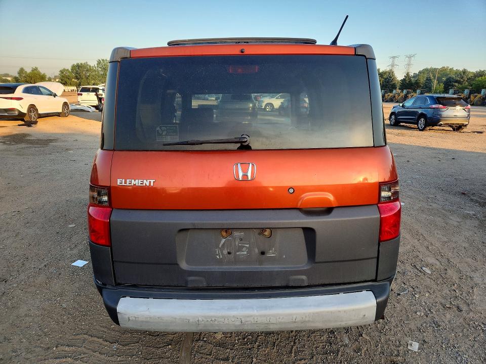 Photo 6 from auction – 2004 HONDA ELEMENT with VIN 5J6YH28504L036695