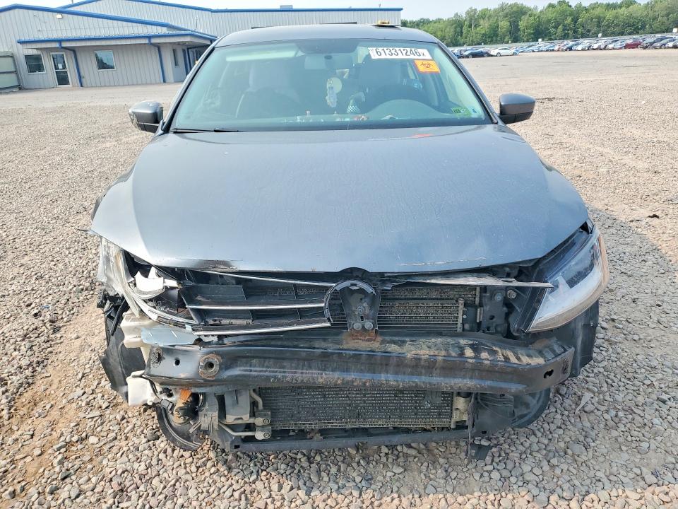 صورة رقم 5 من المزاد - 2017 VOLKSWAGEN JETTA مع VIN 3VW2B7AJ7HM296563
