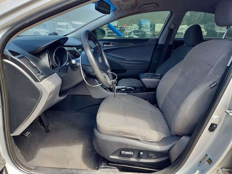 Photo 7 from auction – 2013 HYUNDAI SONATA with VIN 5NPEB4AC9DH748433