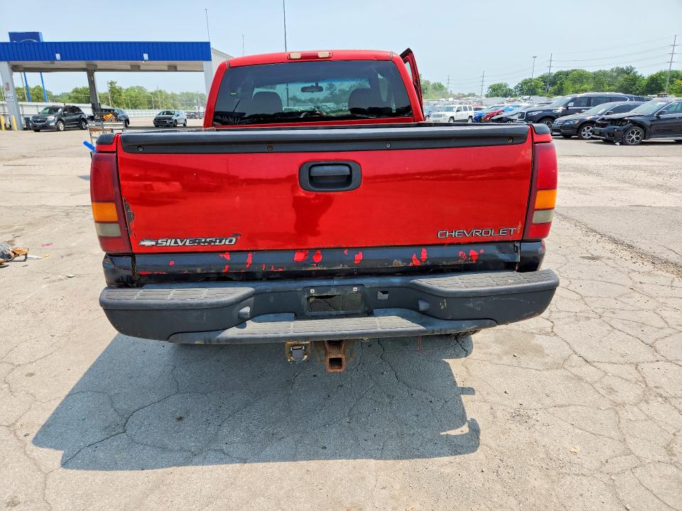 Photo 6 from auction – 2001 CHEVROLET SILVERADO with VIN 1GCEK19T81E128204