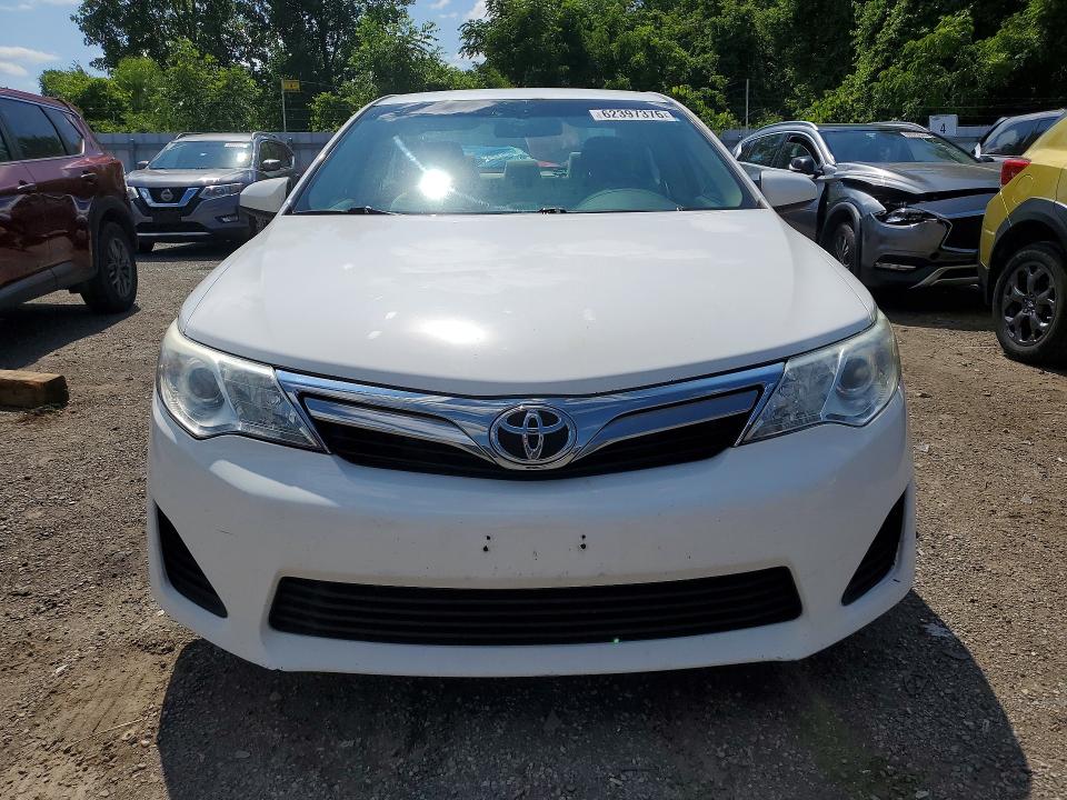 Photo 5 from auction – 2013 TOYOTA CAMRY with VIN 4T1BF1FK8DU642076