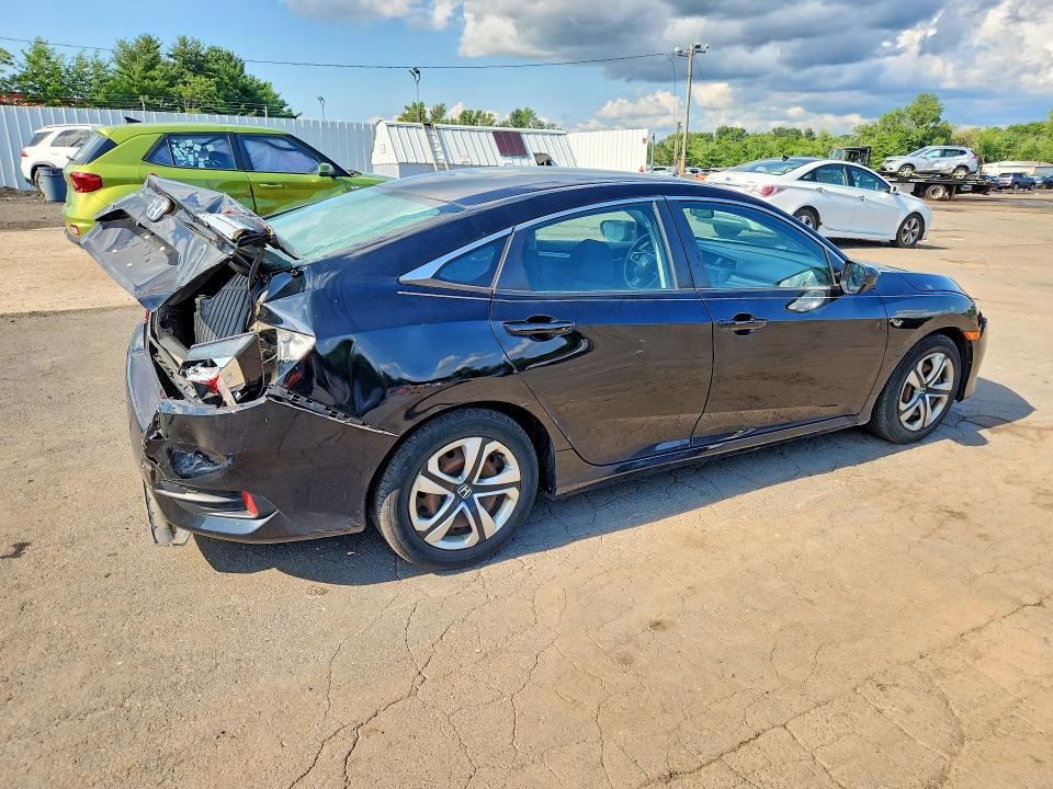 Photo 3 from auction – 2016 HONDA CIVIC with VIN 2HGFC2F59GH507423