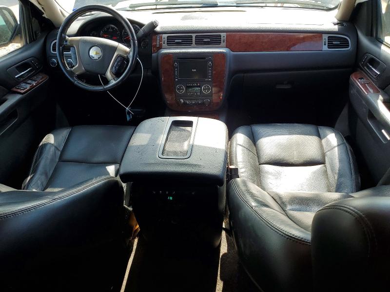 Photo 8 from auction – 2011 CHEVROLET SUBURBAN with VIN 1GNSKKE39BR145643