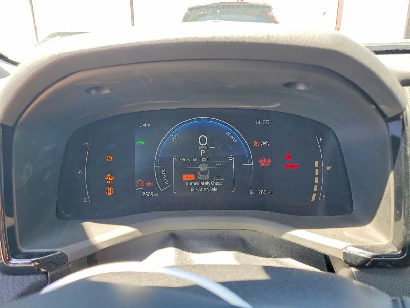 Photo 9 from auction – 2025 TOYOTA CAMRY with VIN 4T1DAACK4SU575839
