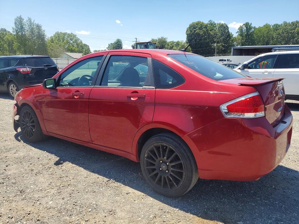 Photo 2 from auction – 2010 FORD FOCUS with VIN 1FAHP3GNXAW285005