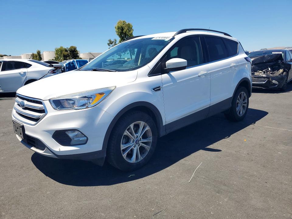 FORD ESCAPE 2018 with VIN 1FMCU0GD6JUD07995 - Photo from auction