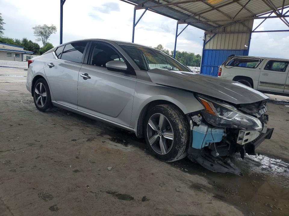 Photo 4 from auction – 2019 NISSAN ALTIMA with VIN 1N4BL4BV8KN303233