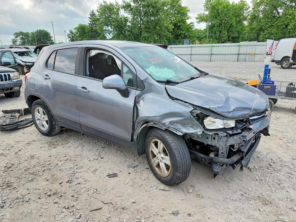 Photo 4 from auction – 2020 CHEVROLET TRAX with VIN 3GNCJKSB4LL277236