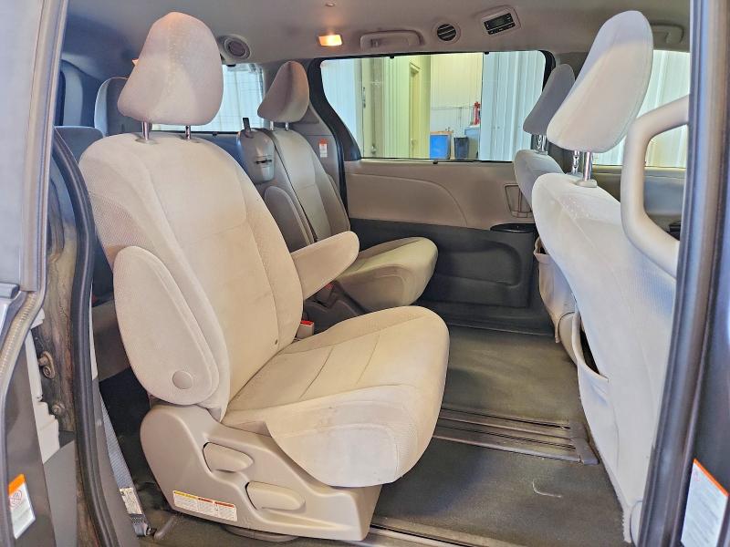 Photo 11 from auction – 2020 TOYOTA SIENNA with VIN 5TDKZ3DCXLS055139