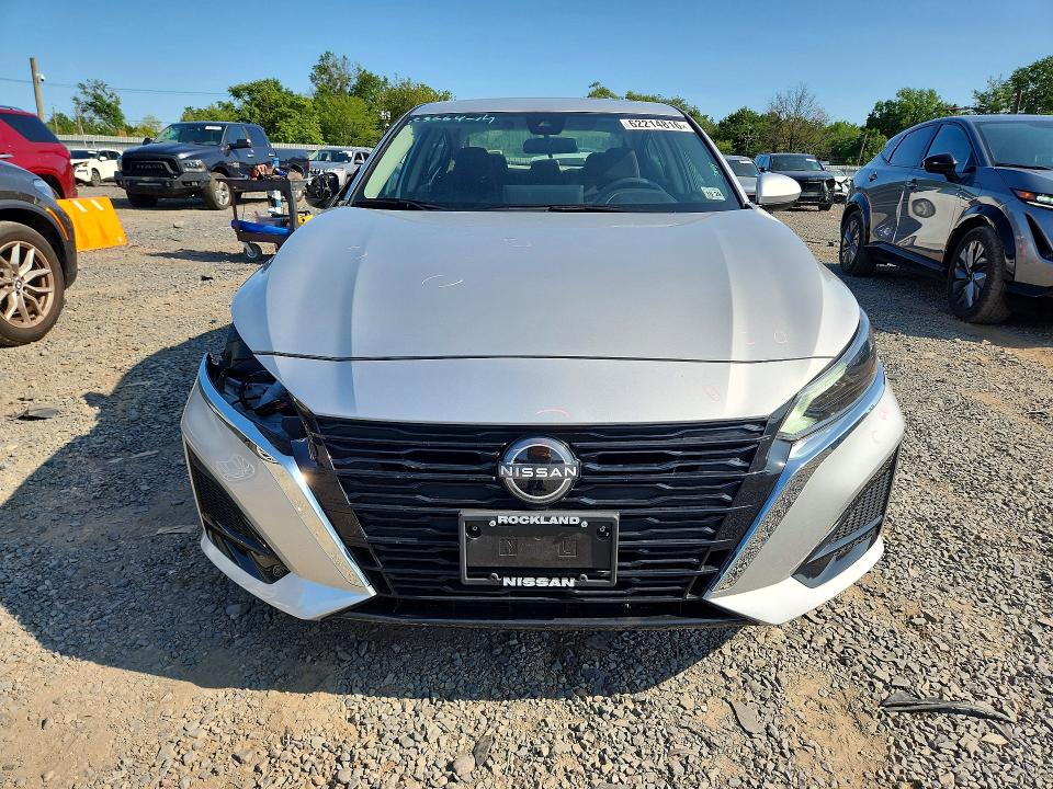 Photo 5 from auction – 2024 NISSAN ALTIMA with VIN 1N4BL4DW5RN422454