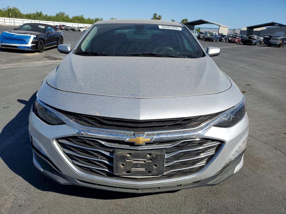 Photo 5 from auction – 2019 CHEVROLET MALIBU with VIN 1G1ZD5ST8KF136997