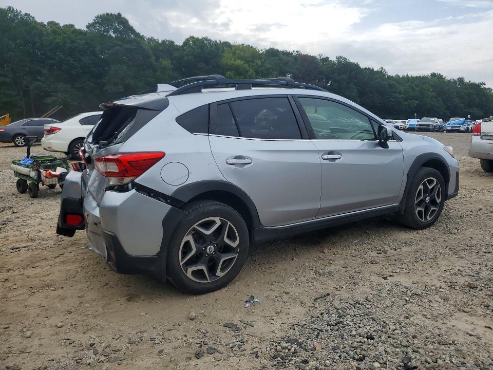 Photo 3 from auction – 2018 SUBARU CROSSTREK with VIN JF2GTAMC9JH282255