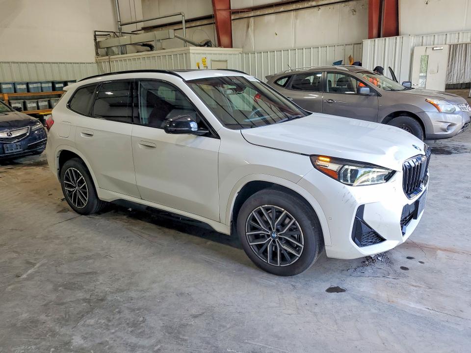 Photo 4 from auction – 2023 BMW X1 with VIN WBX73EF07P5Y19050