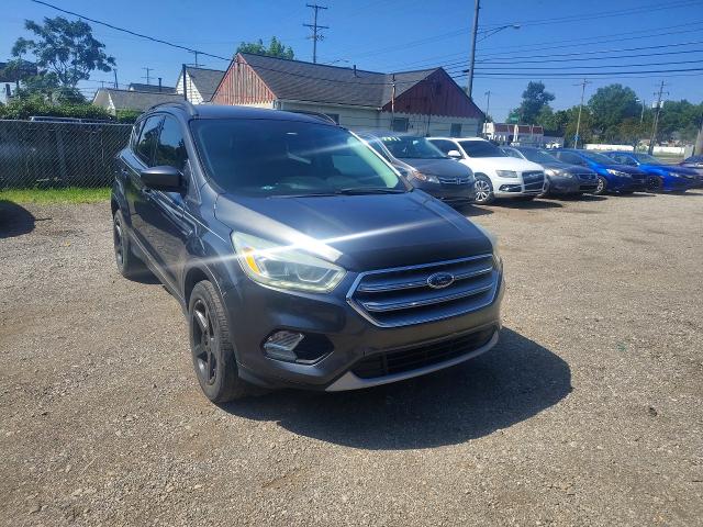 FORD ESCAPE 2017 con VIN 1FMCU9G90HUC73210 - Foto de la subasta