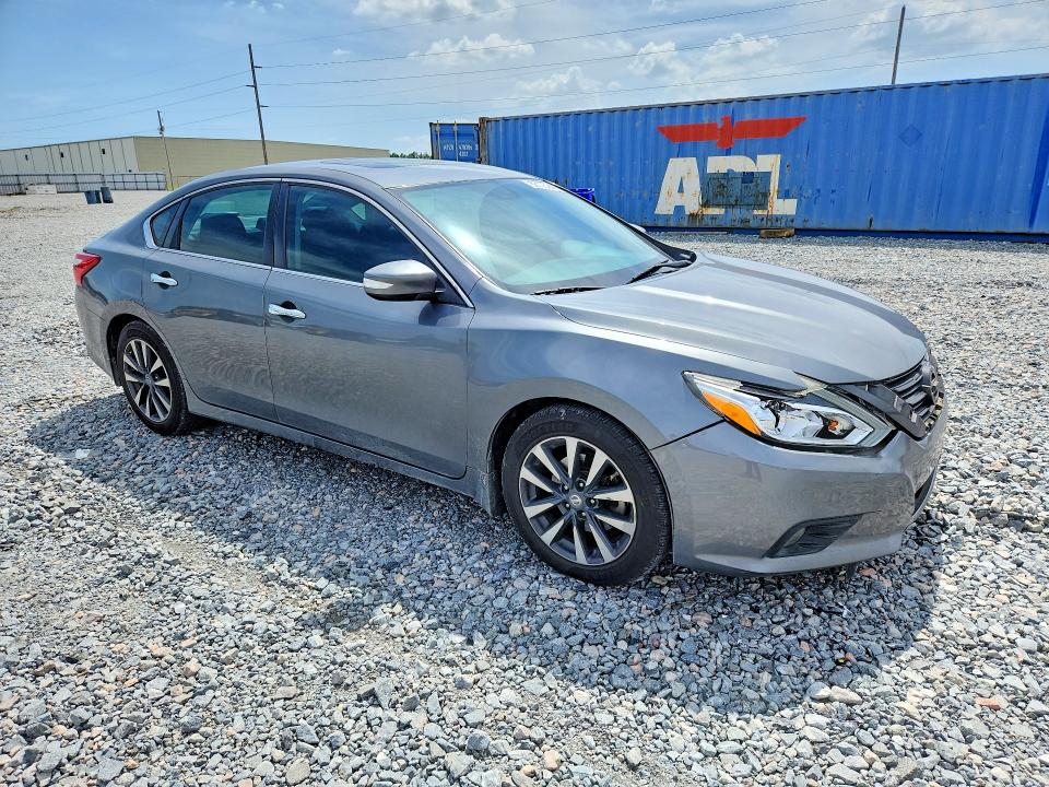 Photo 4 from auction – 2016 NISSAN ALTIMA with VIN 1N4AL3AP1GC264397