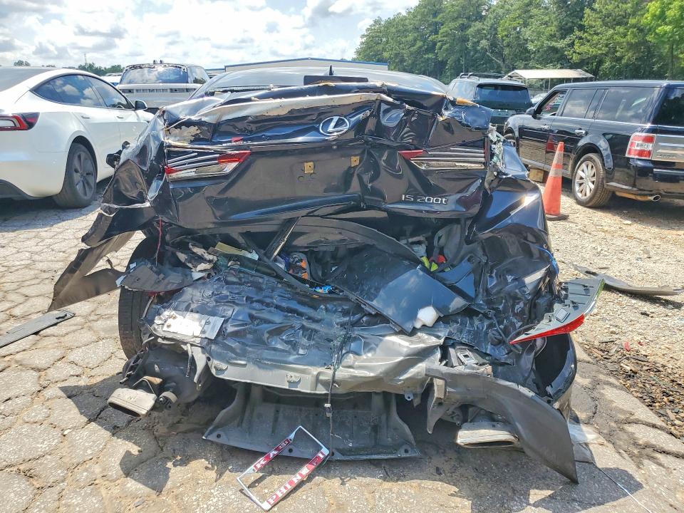 Photo 6 from auction – 2017 LEXUS IS with VIN JTHBA1D20H5059053