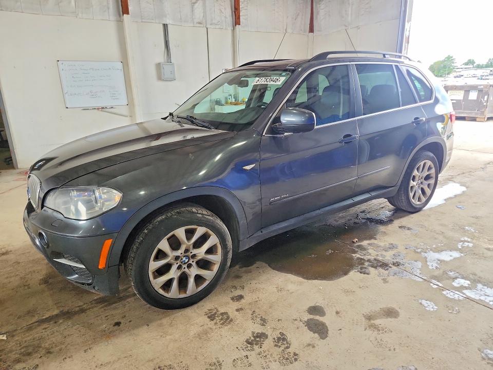 Фото 1 с аукциона – 2013 BMW X5 с VIN 5UXZV4C52D0B23149