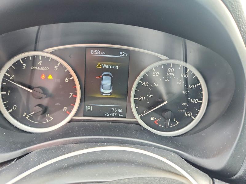 Photo 9 from auction – 2017 NISSAN SENTRA with VIN 3N1AB7AP2HY374584