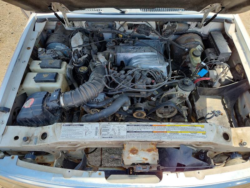 Zdjęcie 12 z aukcji – 2000 MERCURY MOUNTAINEER z VIN 4M2DU86P5YUJ32355
