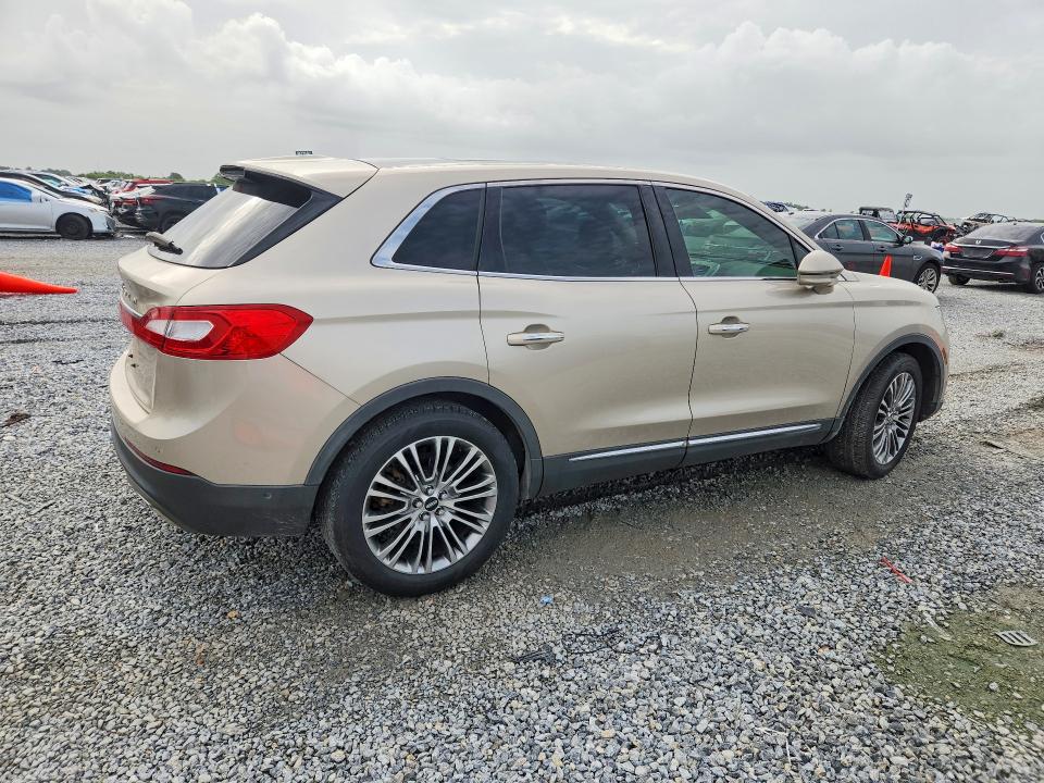 Photo 3 from auction – 2017 LINCOLN MKX with VIN 2LMPJ6LR5HBL44328