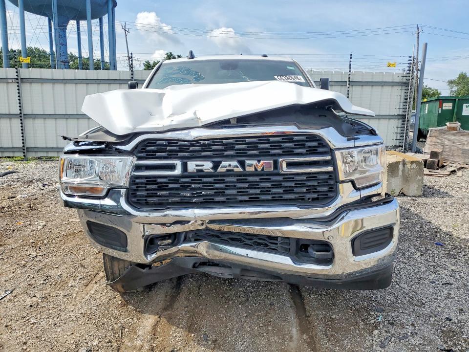Photo 5 from auction – 2022 RAM 2500 with VIN 3C6UR5DL2NG239326