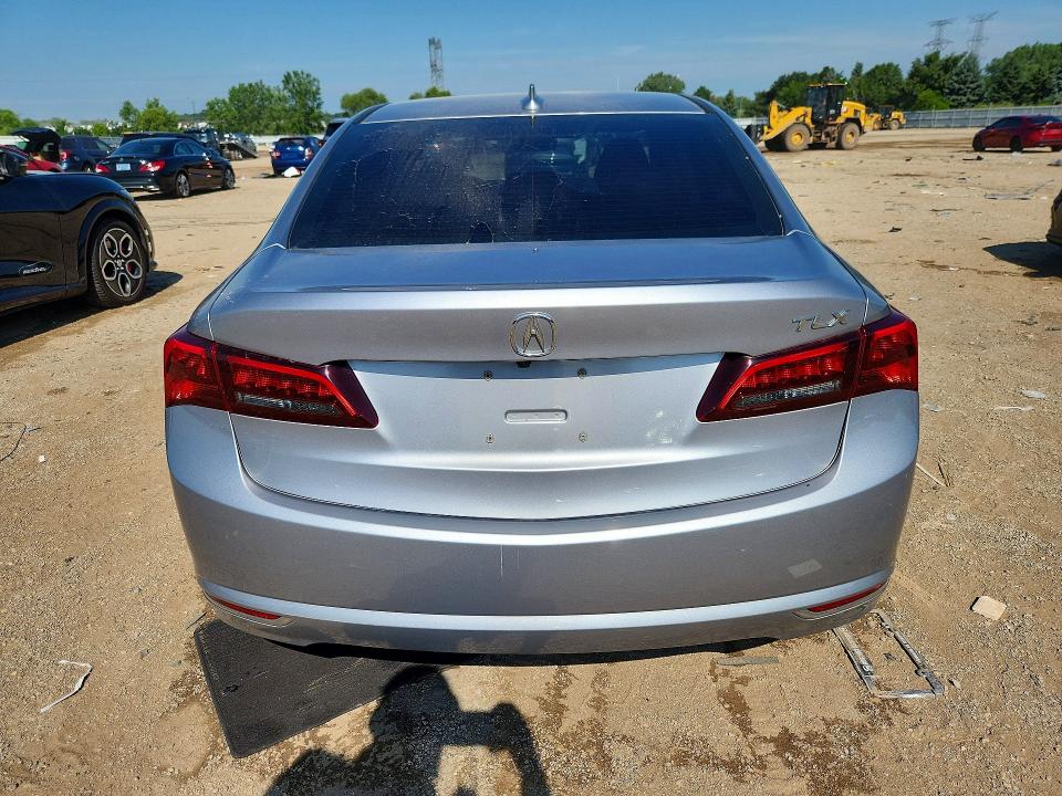 Photo 6 from auction – 2017 ACURA TLX with VIN 19UUB2F55HA002778