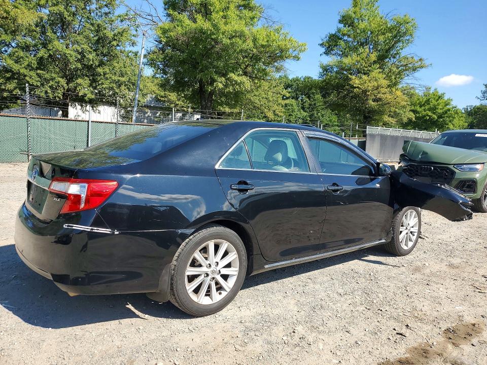 Photo 3 from auction – 2014 TOYOTA CAMRY with VIN 4T4BF1FK0ER419232