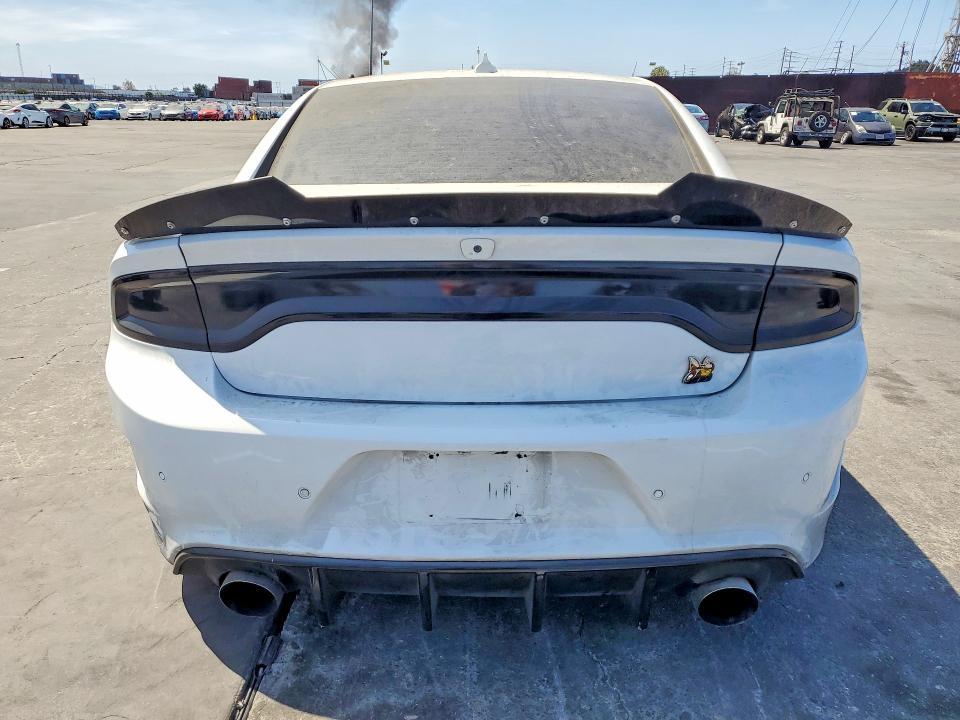 Photo 6 from auction – 2019 DODGE CHARGER with VIN 2C3CDXGJXKH564203