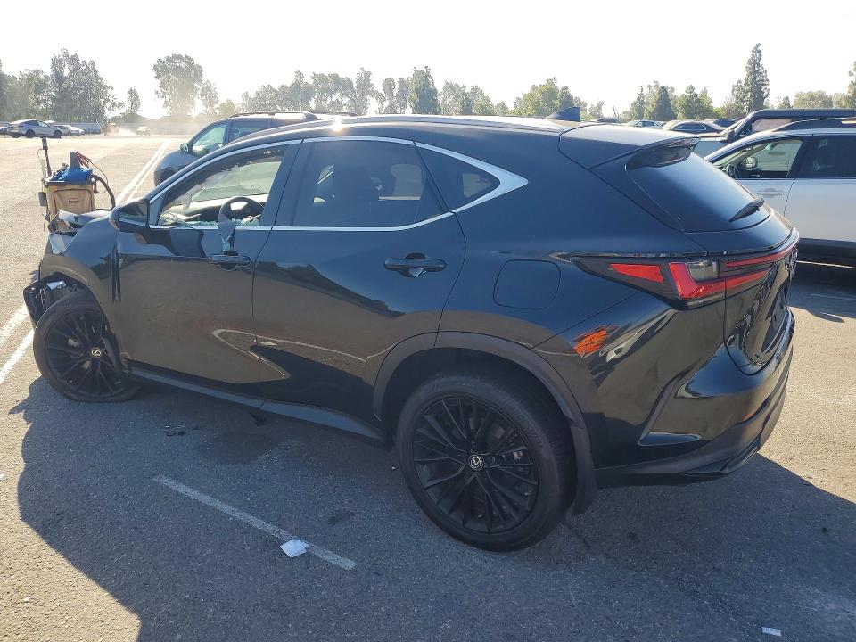 Photo 2 from auction – 2022 LEXUS NX with VIN 2T2HGCEZ8NC010095