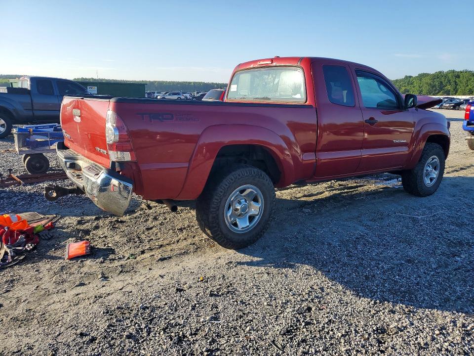 Photo 3 from auction – 2010 TOYOTA TACOMA with VIN 5TEUU4EN5AZ677726
