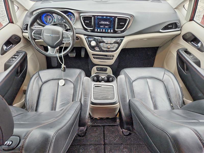 Photo 8 from auction – 2020 CHRYSLER PACIFICA with VIN 2C4RC1EG2LR255334