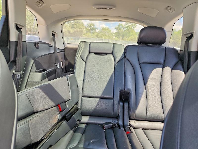 Photo 10 from auction – 2019 AUDI Q7 with VIN WA1LAAF73KD006417