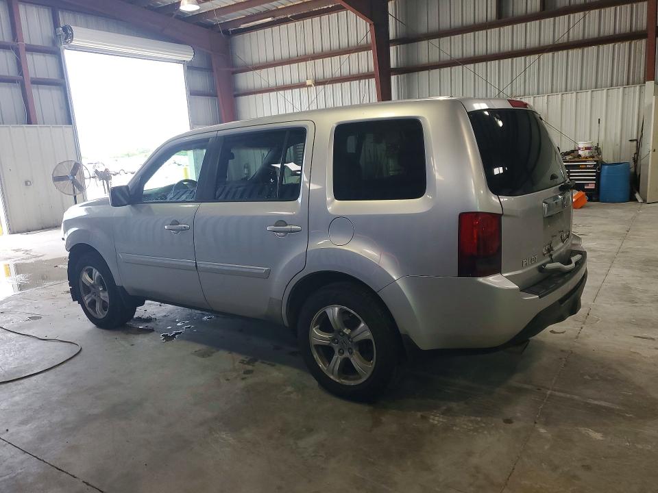 Photo 2 from auction – 2012 HONDA PILOT with VIN 5FNYF3H69CB042149