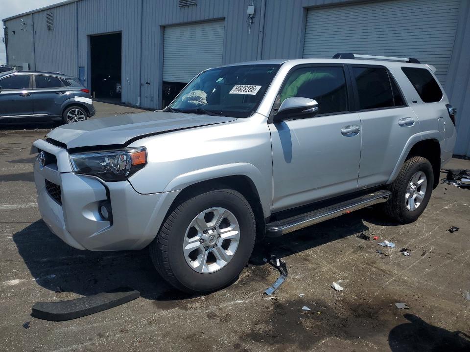 TOYOTA 4RUNNER 2019 with VIN JTEZU5JR2K5207254 - Photo from auction