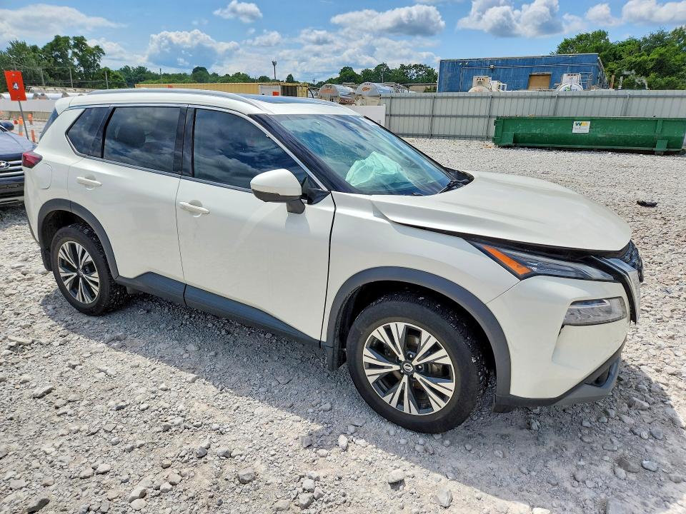 Photo 4 from auction – 2021 NISSAN ROGUE with VIN 5N1AT3BB9MC848079