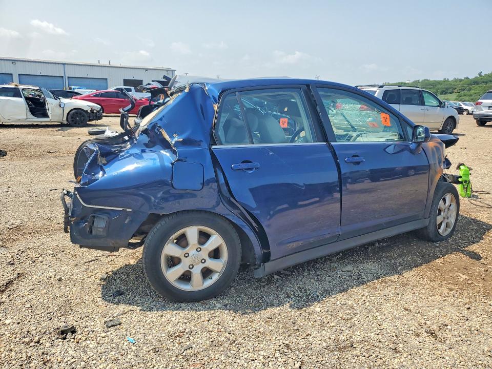 Photo 3 from auction – 2007 NISSAN VERSA with VIN 3N1BC11E77L448316