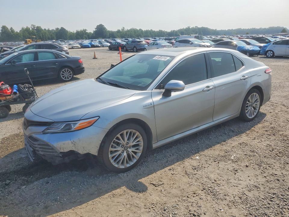 TOYOTA CAMRY 2020 with VIN 4T1F31AK2LU519955 - Photo from auction
